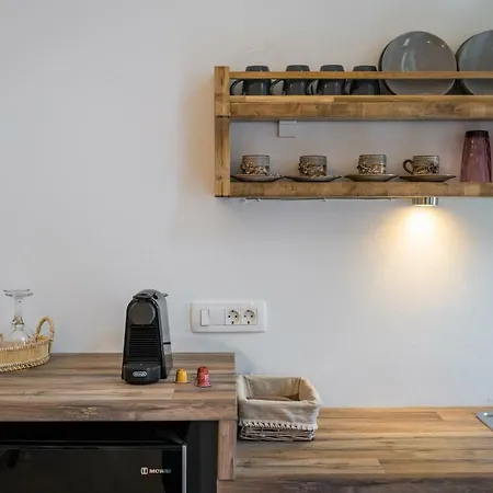 Echo Caves Apartament Fira (Santorini)